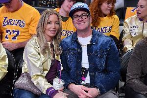 kaiyun.com-A-史密斯：在财务方面和别队相比 湖人在珍妮手里就像家夫妻小店