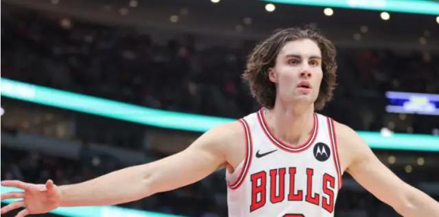 开云体育官网-准四双碾压詹姆斯 吉迪越打越好成公牛新指挥官