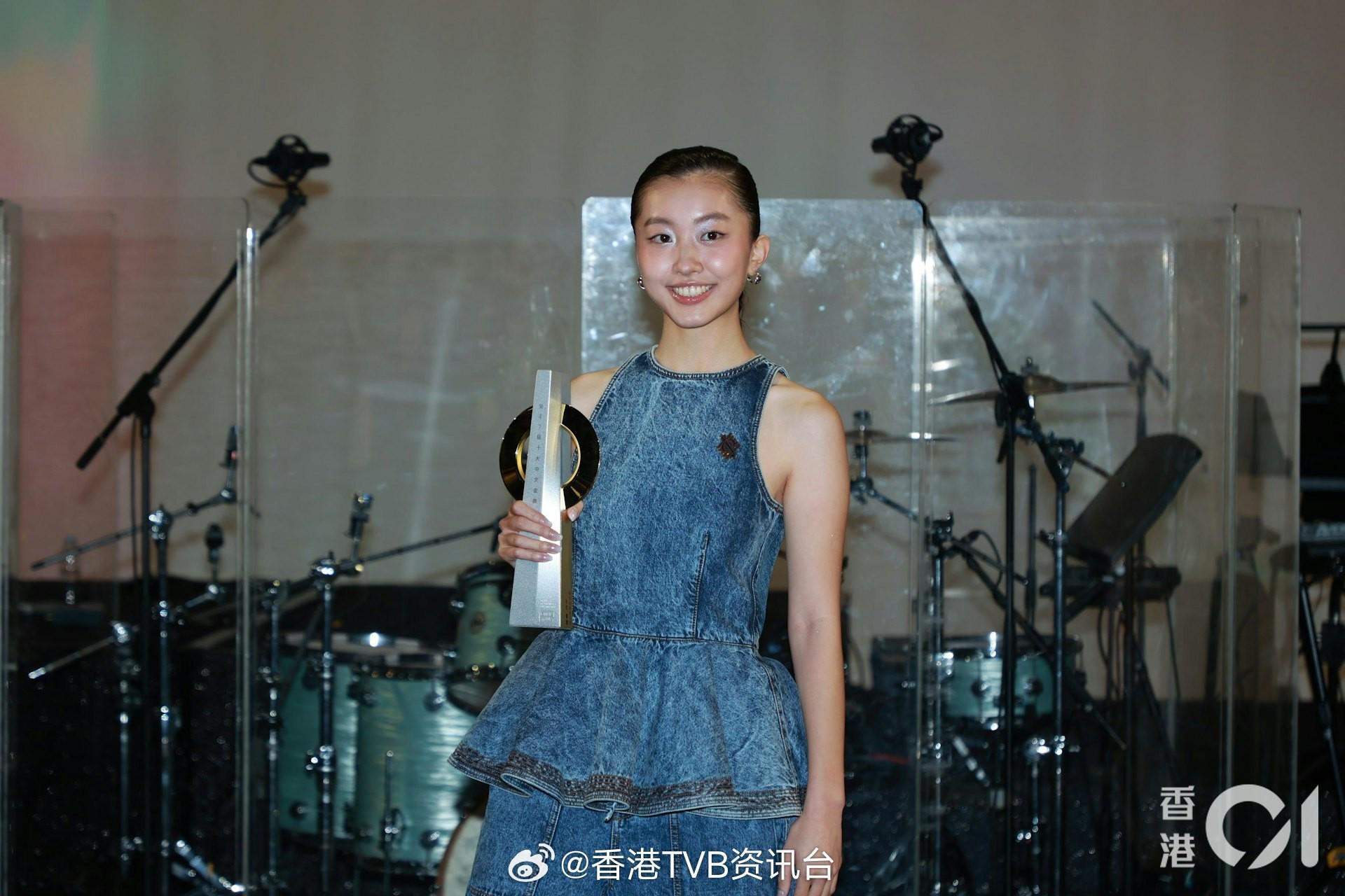 开云体育-陈奕迅女儿陈康堤承认与香港网球一哥黄泽林恋爱：是家人介绍的